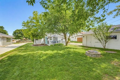 Move right into this beautifully maintained ranch in a fantastic - photo 26