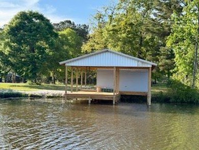 For those seeking a tranquil retreat, this secluded haven offers - photo 26