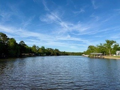For those seeking a tranquil retreat, this secluded haven offers - photo 33