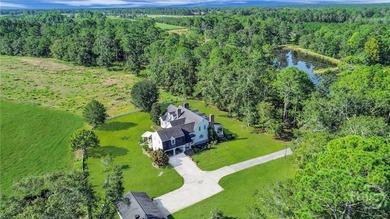 Discover the charm of country living with the convenience of - photo 43