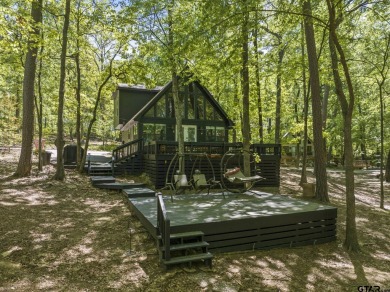 Welcome to your dream getaway that you can  when not using! This - Lake Home For Sale in Scroggins, Texas