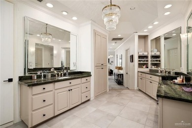 GORGEOUS HOME, RECENTLY RENOVATED. LUXURY AT EVERY STEP YOU TAKE - photo 9