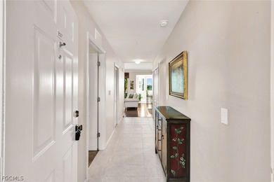 You won't want to miss this condo at HERITAGE POINTE, a gated