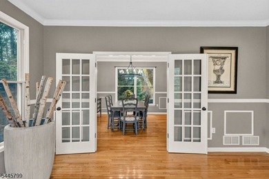 Spectacular Colonial in Sought-After Vizcaya Estates! Welcome to - photo 13