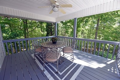 Drive through the peaceful setting of a long tree lined driveway - photo 30
