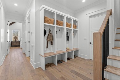 Stunning Modern Farmhouse in Crown Harbor Welcome to this - photo 41