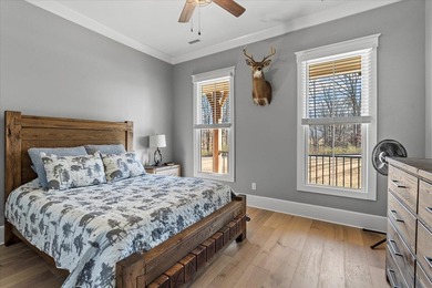 Stunning Modern Farmhouse in Crown Harbor Welcome to this - photo 47