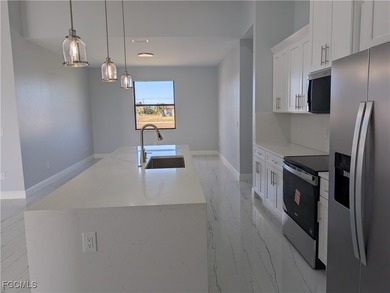 Located in a fast growing, highly sought-after Northwest Cape - photo 9