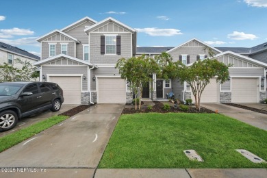 Lake Condo For Sale in Jacksonville, Florida