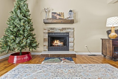 Gorgeous & Spacious 3BR/2.5BA Home in Calmes Estates . Welcome