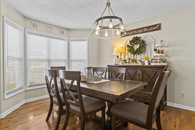 Gorgeous & Spacious 3BR/2.5BA Home in Calmes Estates . Welcome