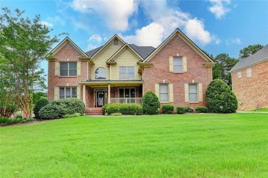 Welcome to this beautifully designed 5-bedroom, 4-bathroom home - photo 1