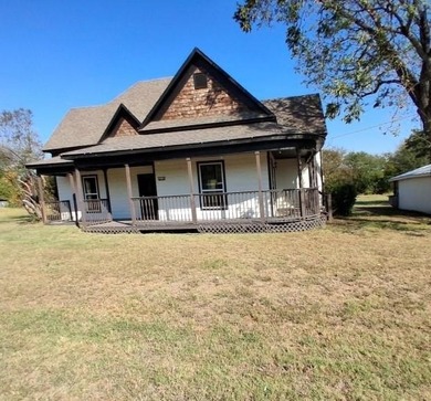 Cooper Lake Home For Sale in Klondike Texas