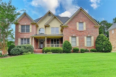 Welcome to this beautifully designed 5-bedroom, 4-bathroom home - photo 2