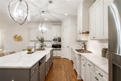 Vibrant Downtown Milton Living at its Finest! Nestled in the - photo 14