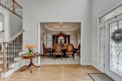 Welcome to this beautifully designed 5-bedroom, 4-bathroom home - photo 6