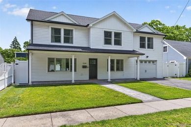 A Diamond, Completely Remodeled Colonial Located Mid-Block in - photo 3