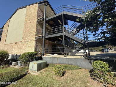 Vermilion River - Lafayette Parrish Condo For Sale in Lafayette Louisiana