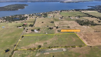 Lake Acreage For Sale in Corsicana, Texas