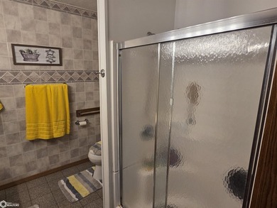 This well-maintained home is move-in ready and features numerous - photo 13