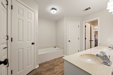 Well maintained single story home in the lake community of - photo 13