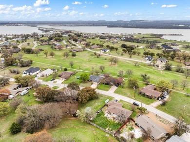 Well maintained single story home in the lake community of - photo 35