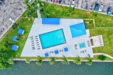 IMMEDIATELY YOU WALK IN YOU HAVE BREATHTAKING VIEWS FROM THIS - photo 36