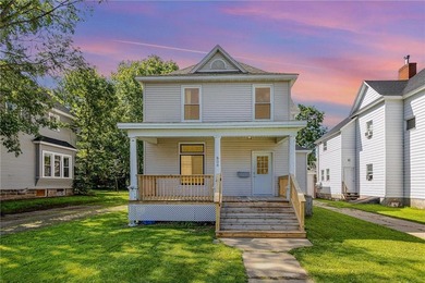 Lake Menomin Home Active Under Contract in Menomonie Wisconsin