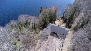 Lake Home For Sale in Labelle,