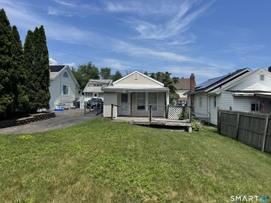 LOCATION, LOCATION, LOCATION! Just one block from Sea Bluff - photo 11