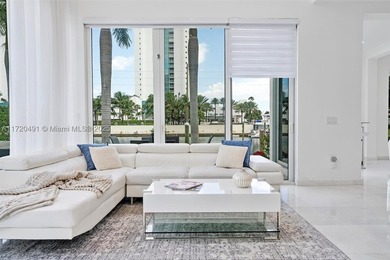 A DREAM HOME !! STUNNING NEW RENOVATIONS MODERN 4 BED / 3 BATH - photo 13