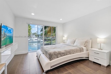 A DREAM HOME !! STUNNING NEW RENOVATIONS MODERN 4 BED / 3 BATH - photo 25