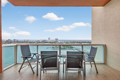 Rarely available penthouse residence at Marina Grande offering - photo 28