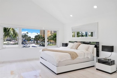 A DREAM HOME !! STUNNING NEW RENOVATIONS MODERN 4 BED / 3 BATH - photo 29