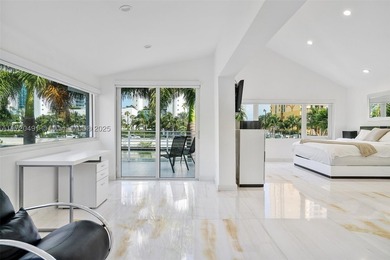 A DREAM HOME !! STUNNING NEW RENOVATIONS MODERN 4 BED / 3 BATH - photo 31