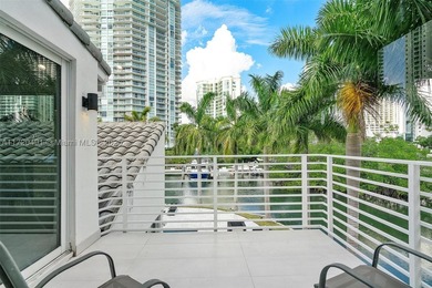 A DREAM HOME !! STUNNING NEW RENOVATIONS MODERN 4 BED / 3 BATH - photo 38