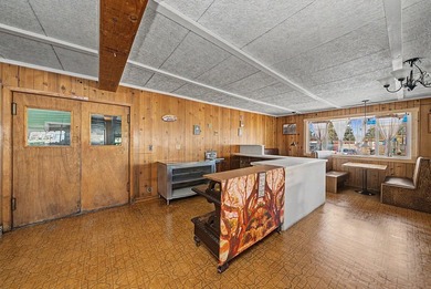 Nestled in the heart of the Lost Sierra, the iconic Log Cabin - photo 49