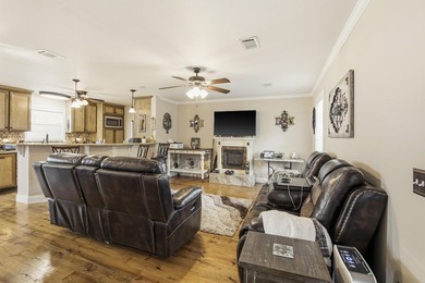 Welcome to your private coastal retreat! Built in 2017, this - photo 6