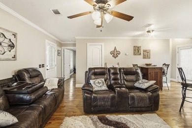 Welcome to your private coastal retreat! Built in 2017, this - photo 7