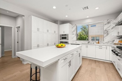 Located in the highly desirable Sur 33 community of Del Sur - photo 10