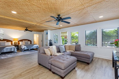 Perched along the slopes of Holualoa behind a private gated - photo 18
