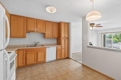 55+ building (80% of units must be 55+, 20% open to any age - - photo 7