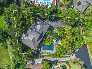 Perched along the slopes of Holualoa behind a private gated - photo 30