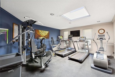Welcome Home! Greenbrier Village has so many amenities, you can - photo 31