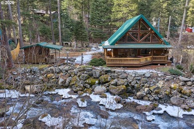 Wallowa Lake Home For Sale in Wallowalake Oregon