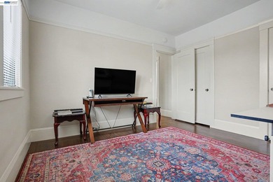 Rare chance to purchase two individual properties on a large lot - photo 33