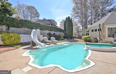 Stunning large Ranch home. No Stairs! Perfect for those who like - photo 3