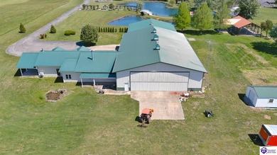 Extraordinary opportunity to own a truly one-of-a-kind 34-acre - photo 11