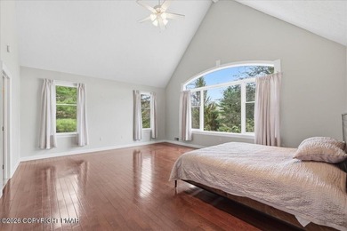 Welcome to your lakefront retreat in the heart of the Poconos - photo 12