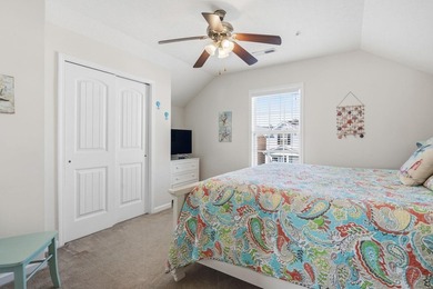 Welcome to Gulfstream Cottages. Whether you're searching for a - photo 18